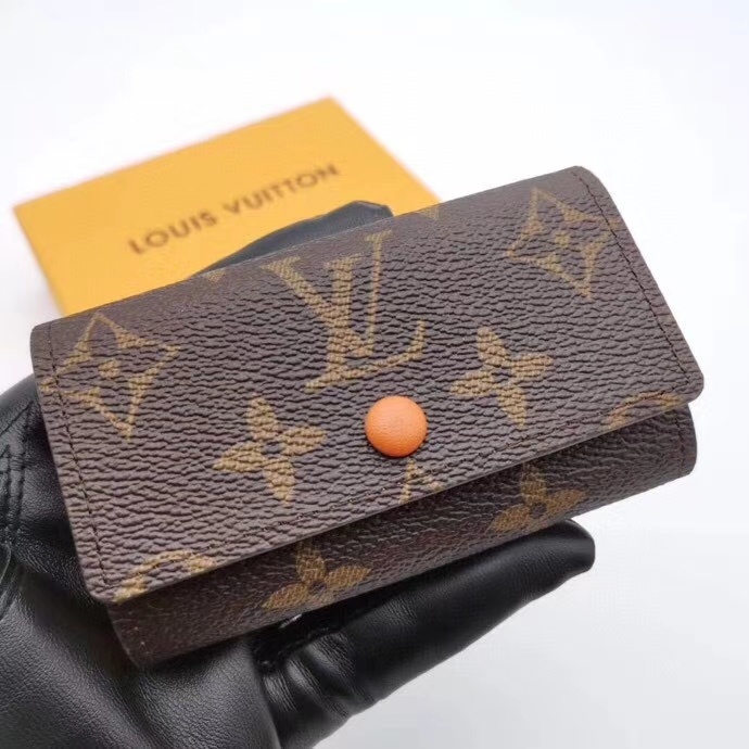 LV 6 KEY HOLDER M62630