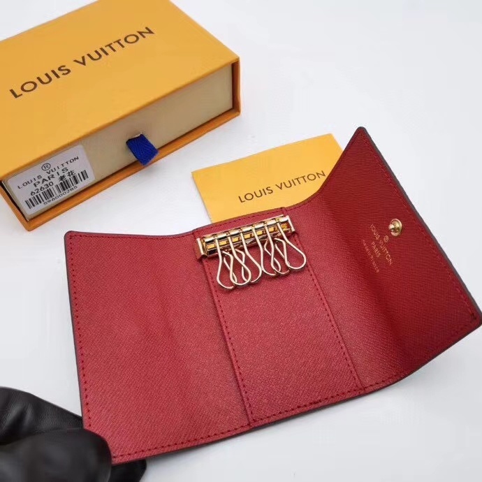 LV 6 KEY HOLDER M62630