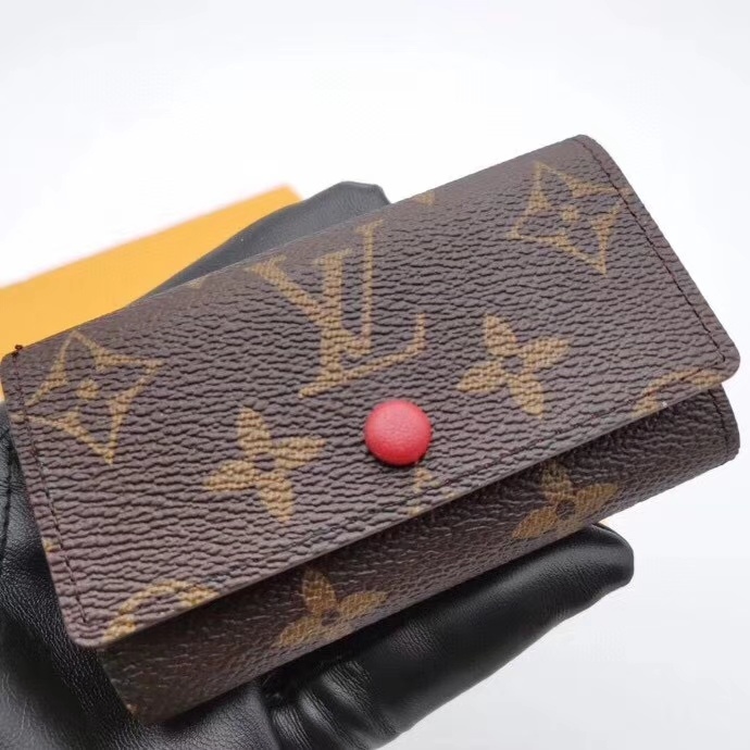 LV 6 KEY HOLDER M62630