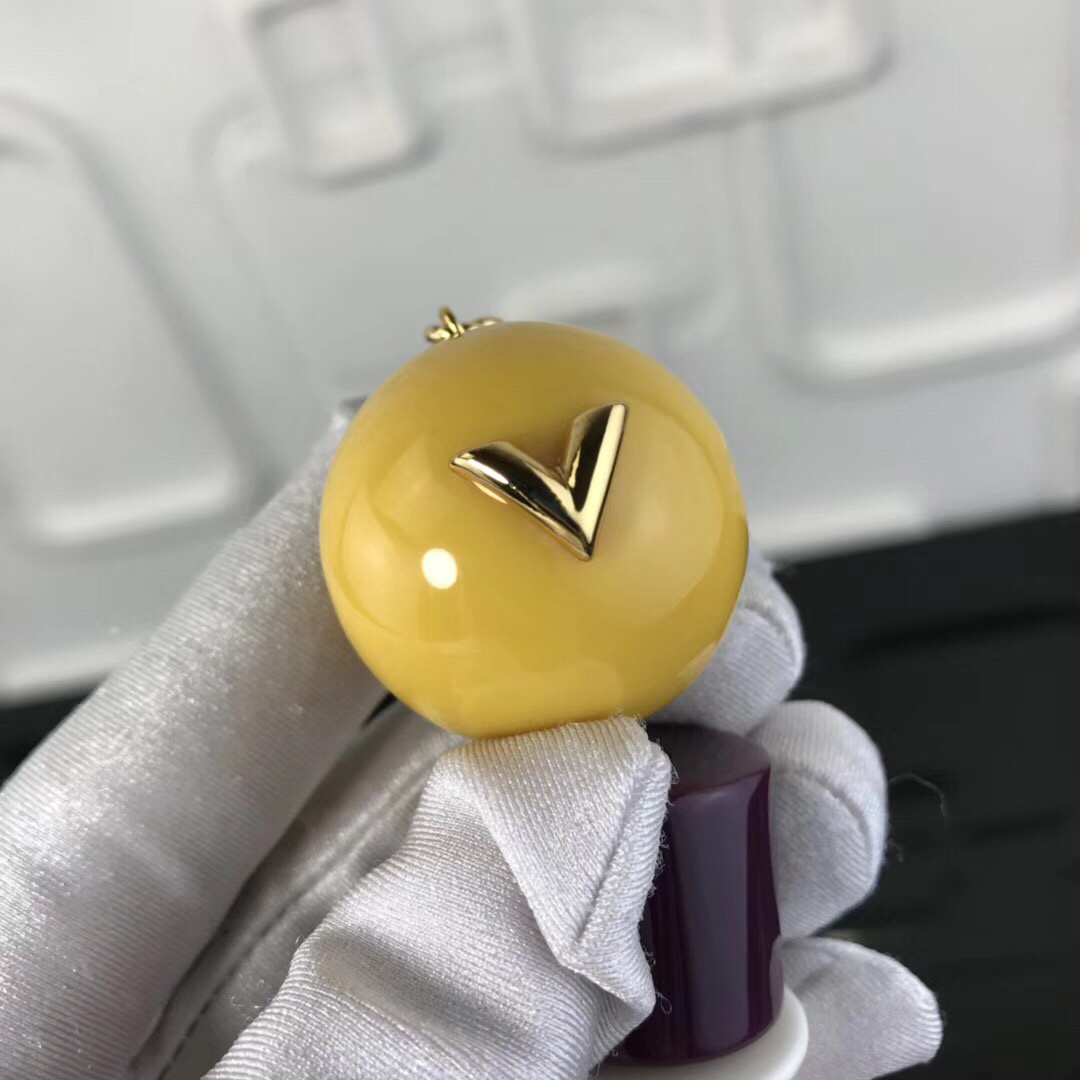 LV Accessories M58001