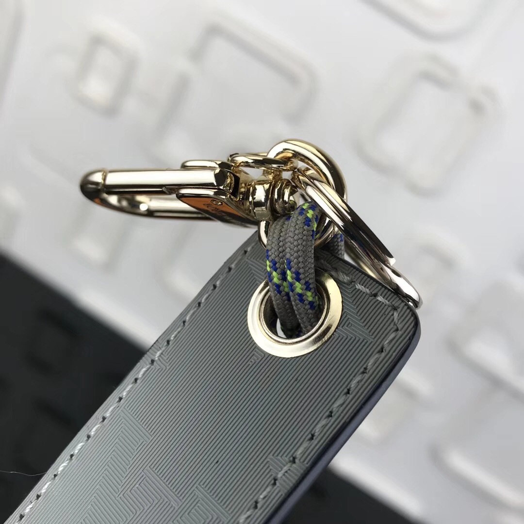 LV Accessories M63238