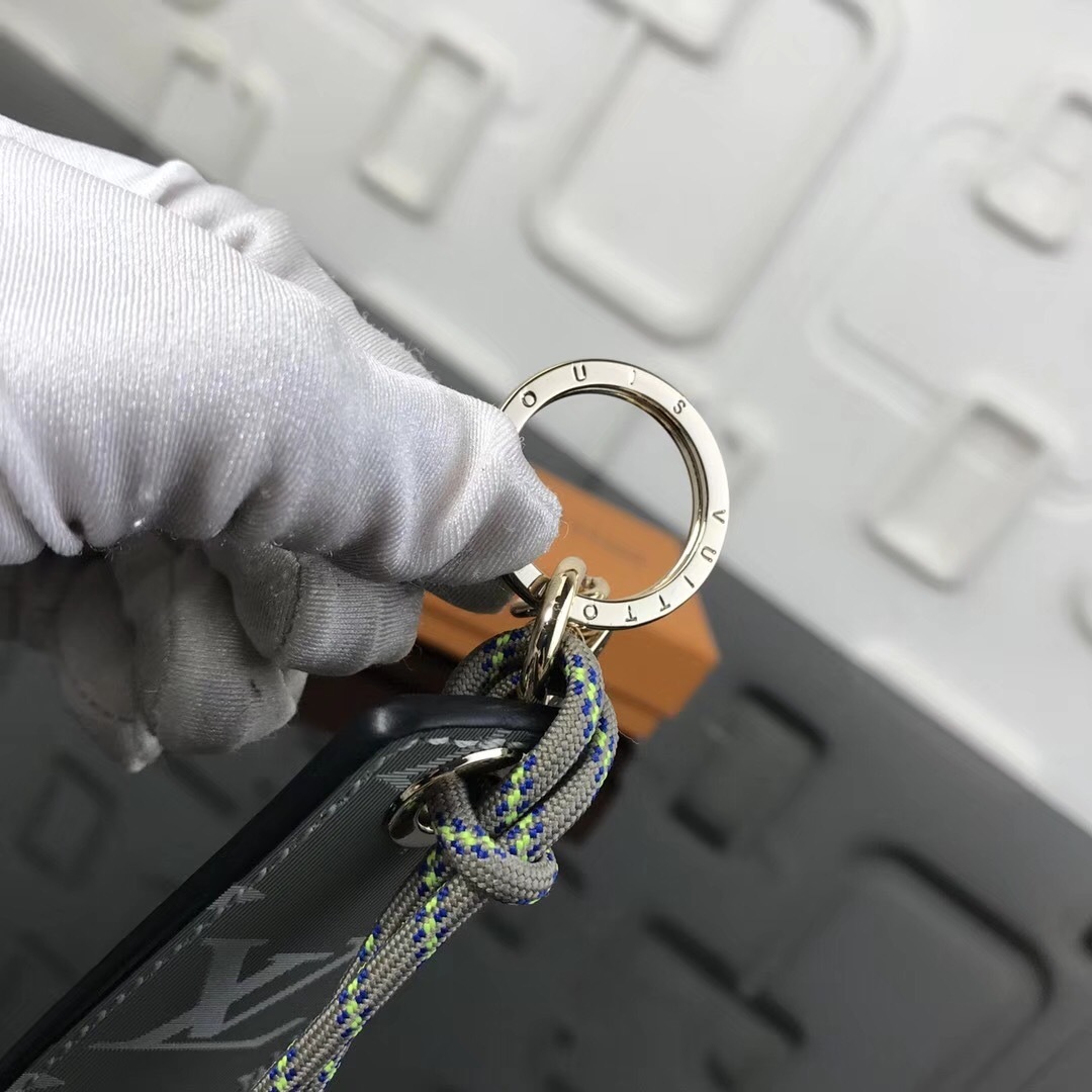 LV Accessories M63238