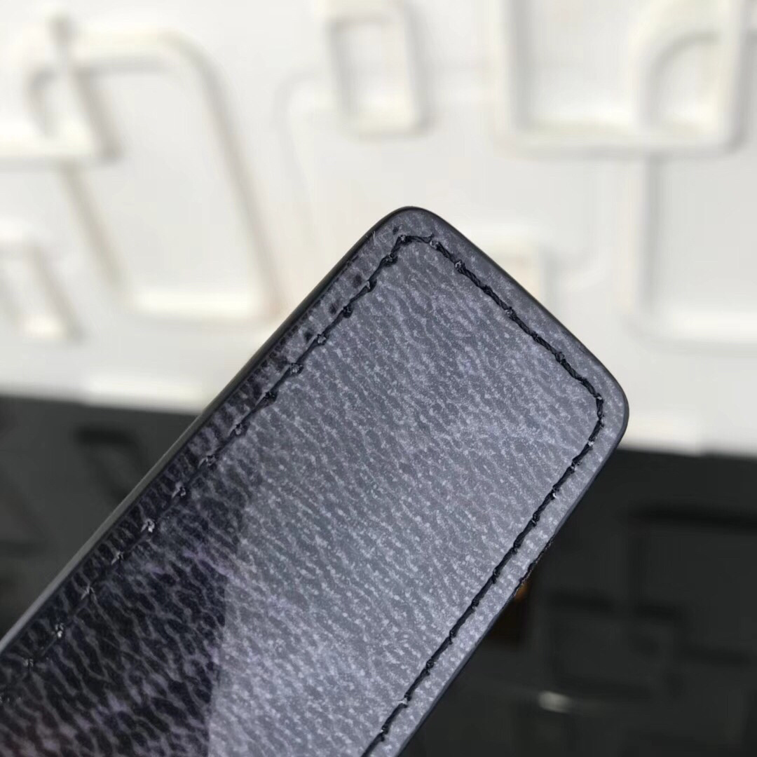 LV Accessories M63338 