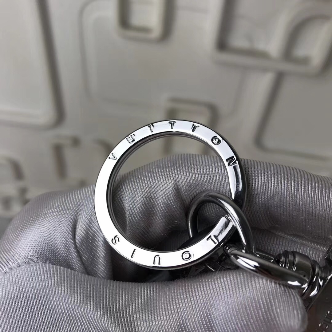 LV Accessories M63634