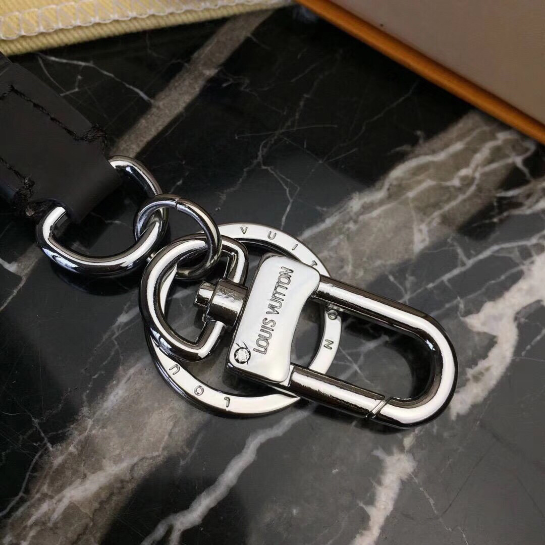 LV Accessories MP0001 