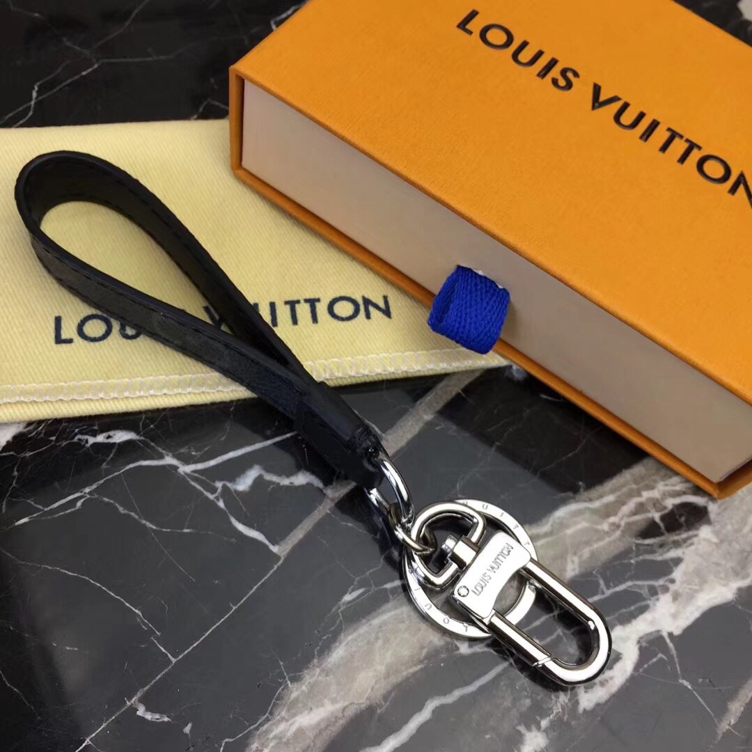 LV Accessories MP0001