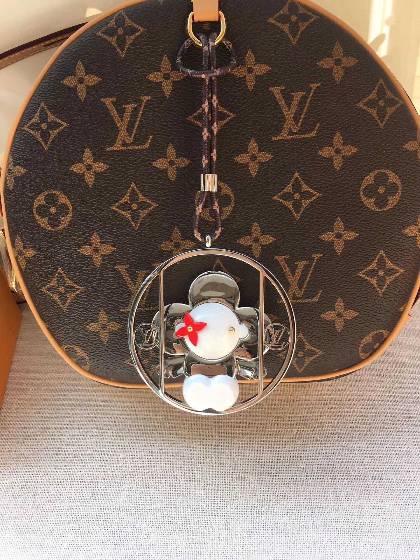 LV Accessories MP0303