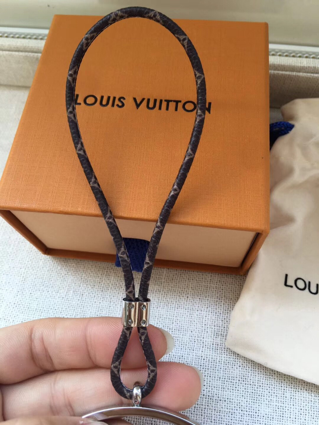 LV Accessories MP0303