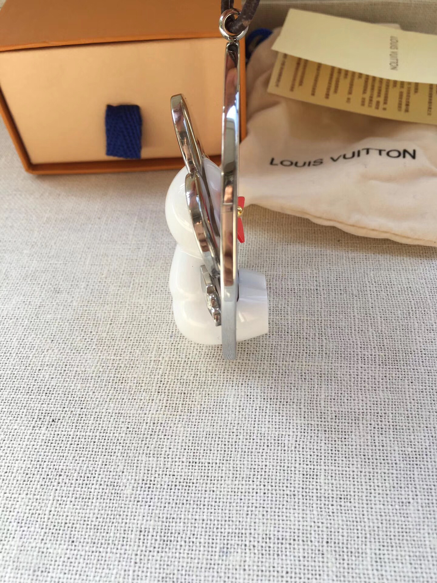 LV Accessories MP0303