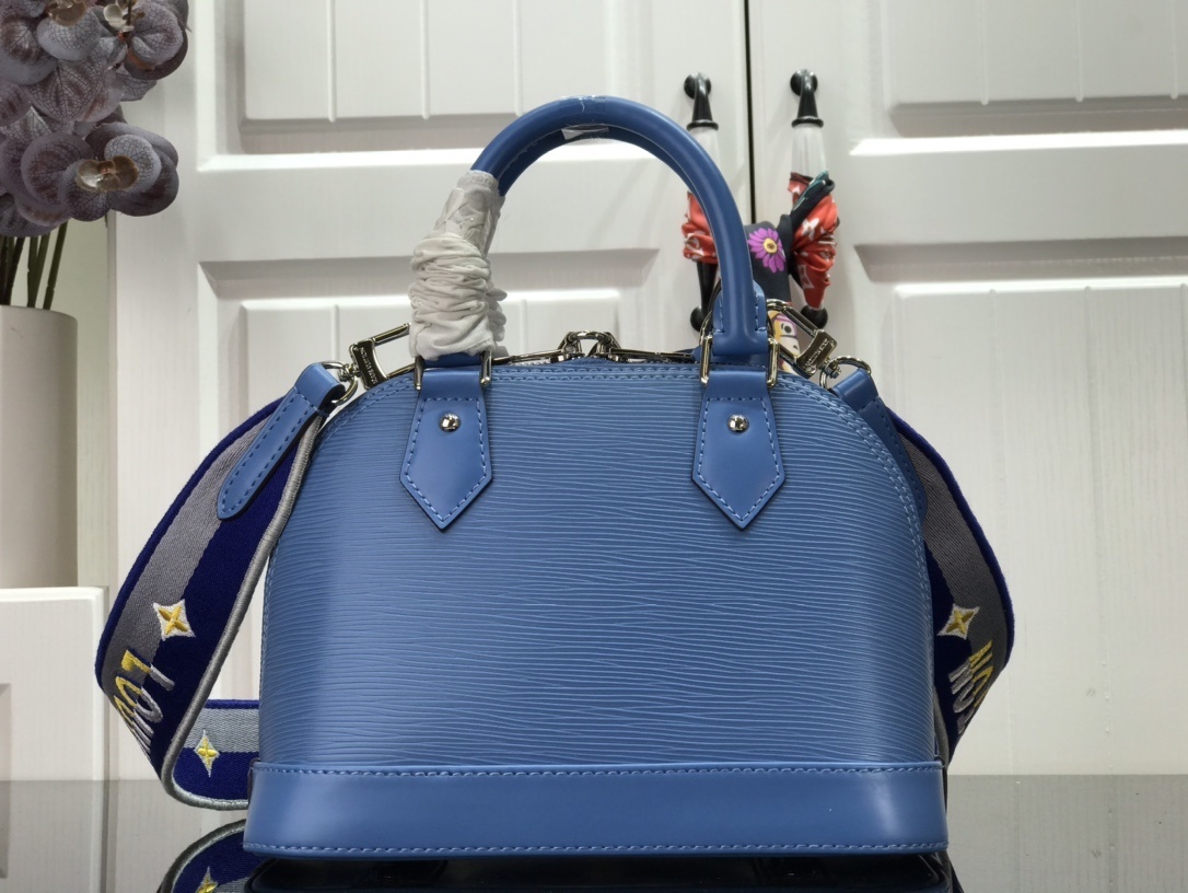LV ALMA BB M57426 
