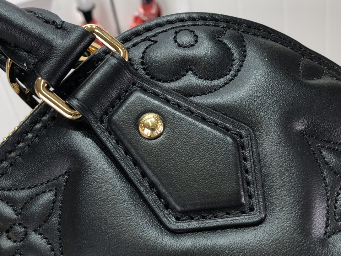 LV ALMA BB M59793