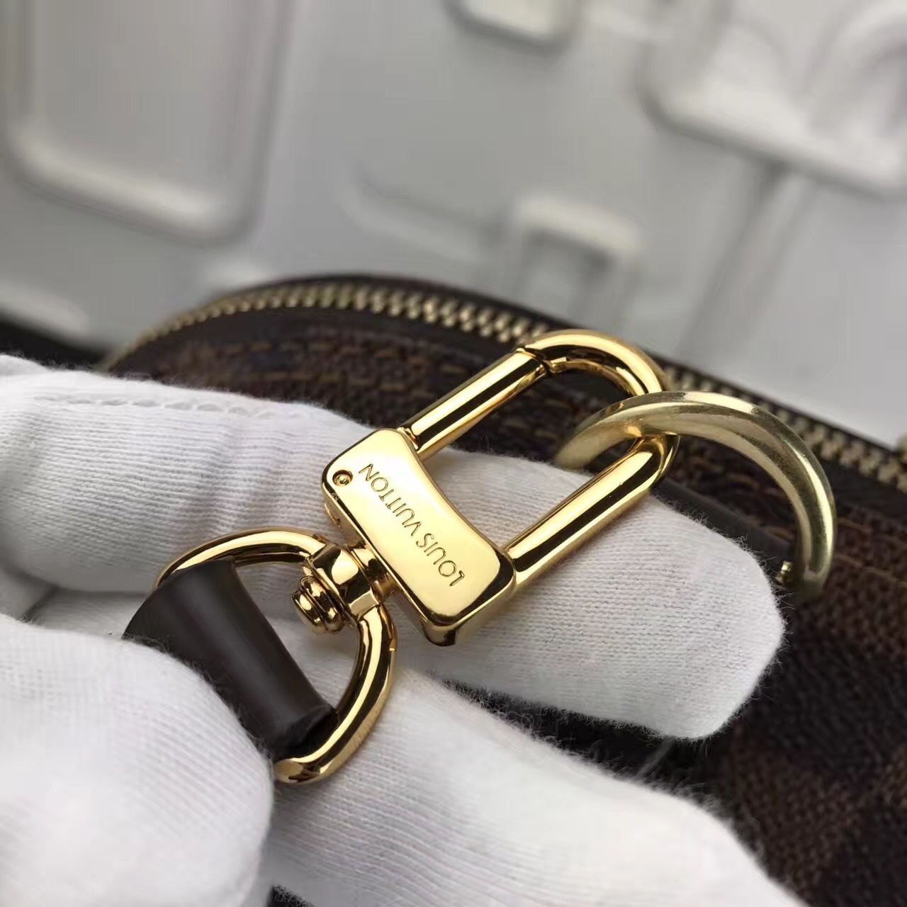 LV ALMA Handbag M53151