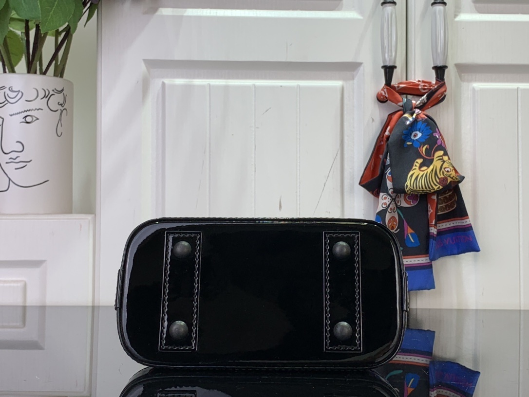 LV Alma Mini LV&I K00015