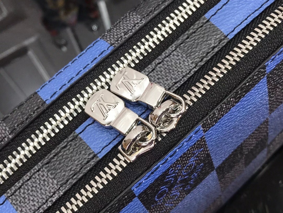 LV ALPHA WEARABLE wallet N60414