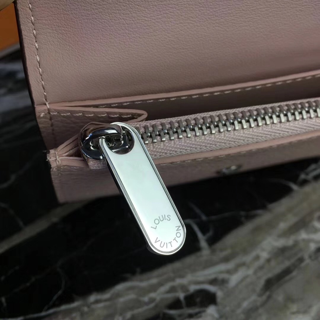 LV ANAE wallet M64050 