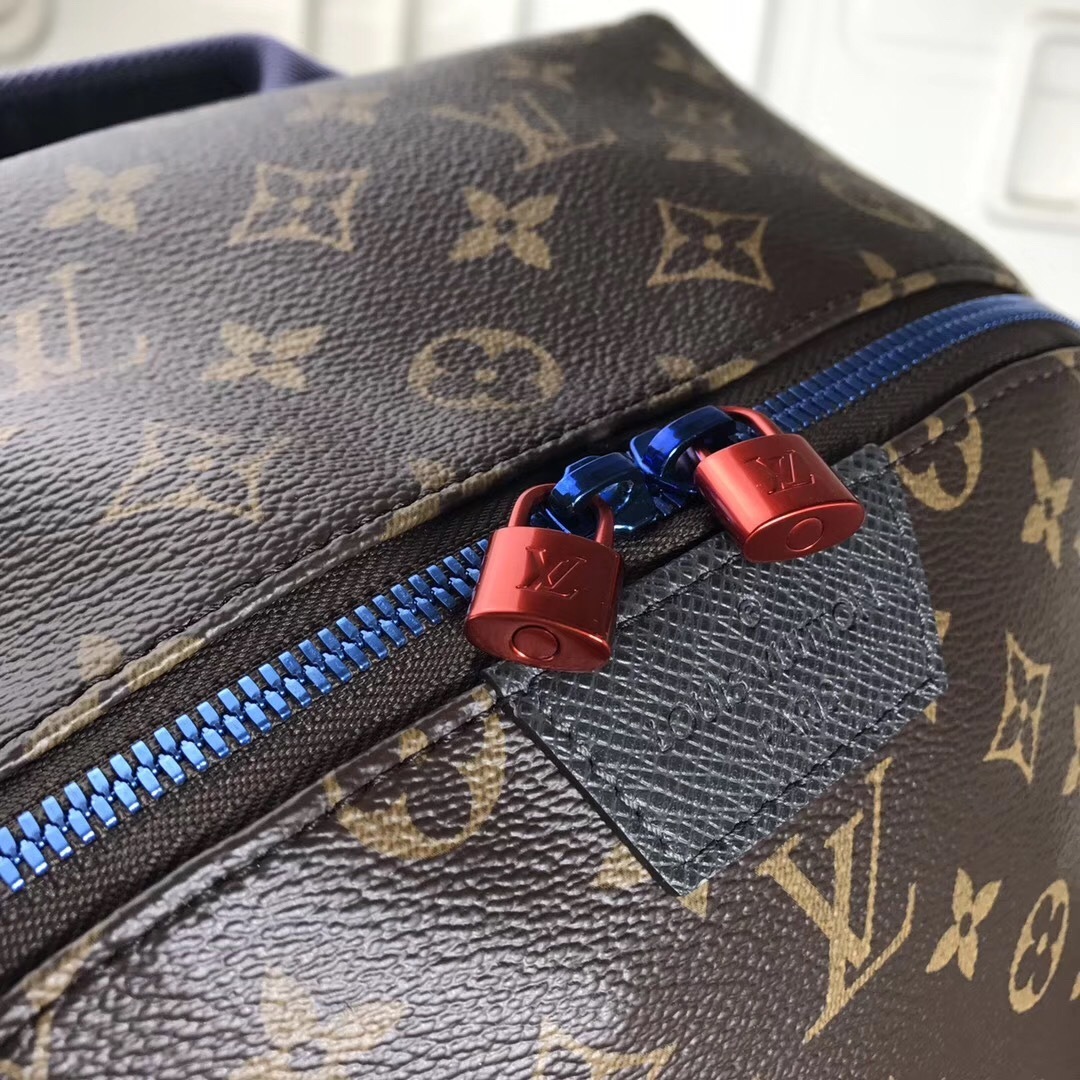 LV APOLLO Backpack M43849