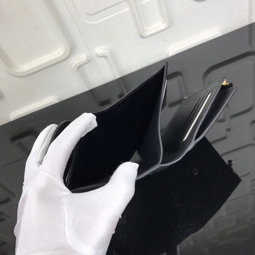 LV ARIANE wallet M64148