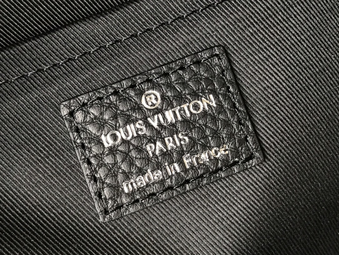 LV ARMAND BACKPACK M57288