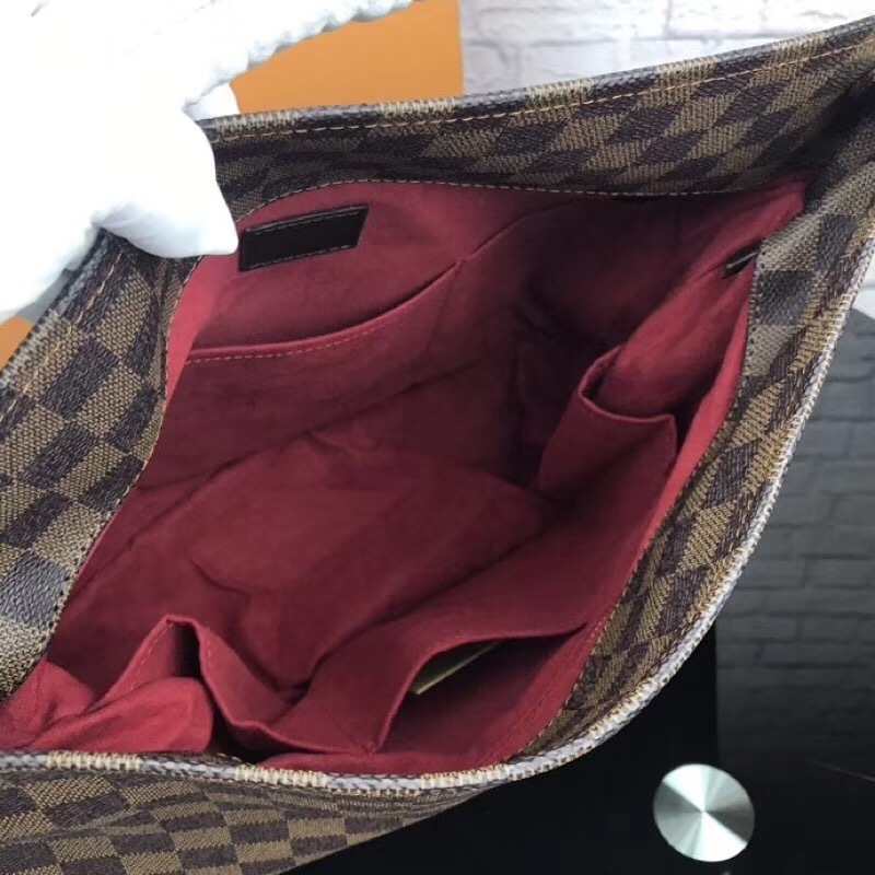 LV ARTSY MM BAG M40249