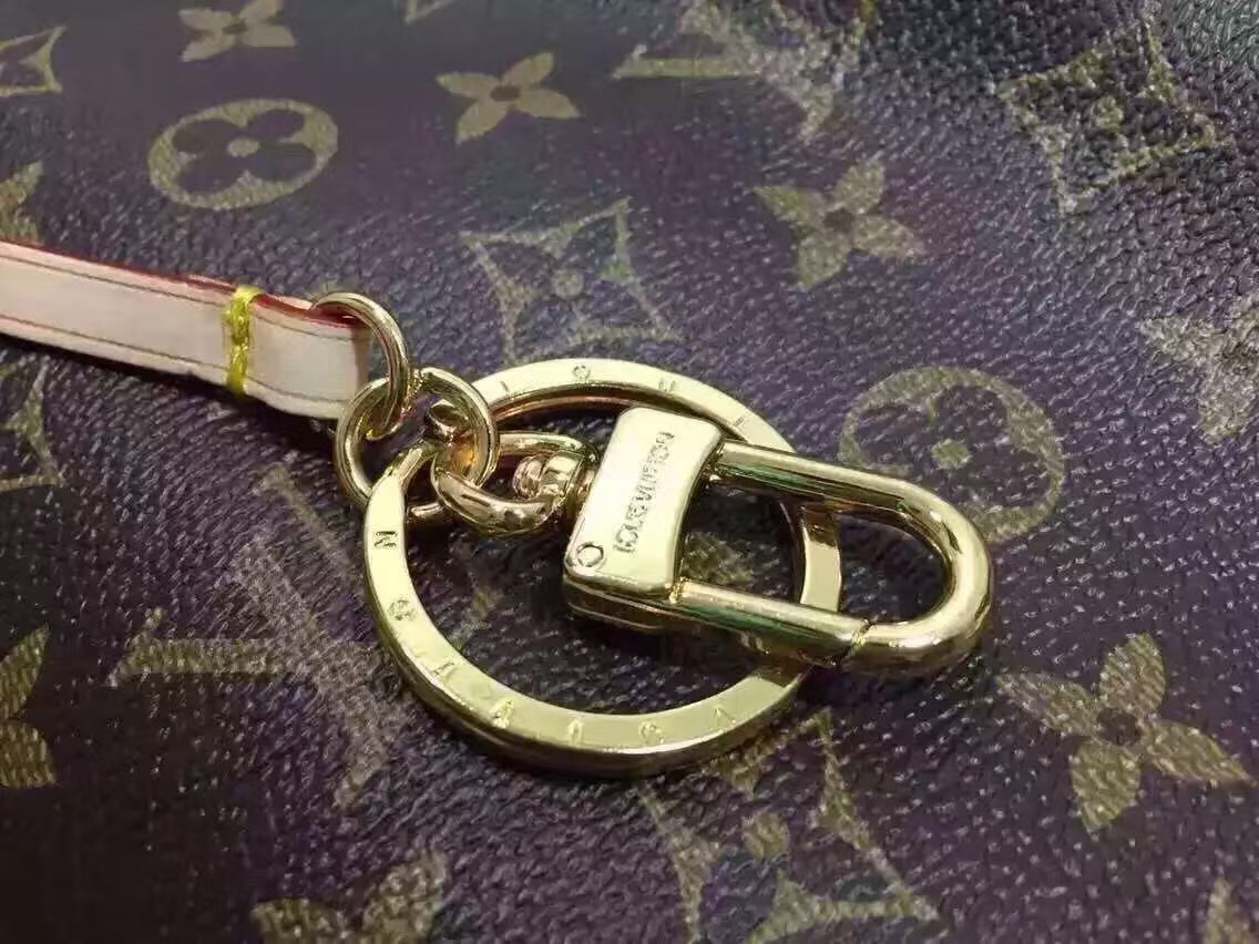 LV ARTSY MM BAG M40249