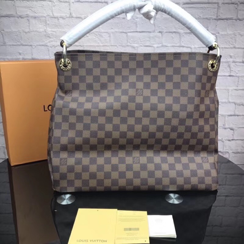 LV ARTSY MM BAG M40249