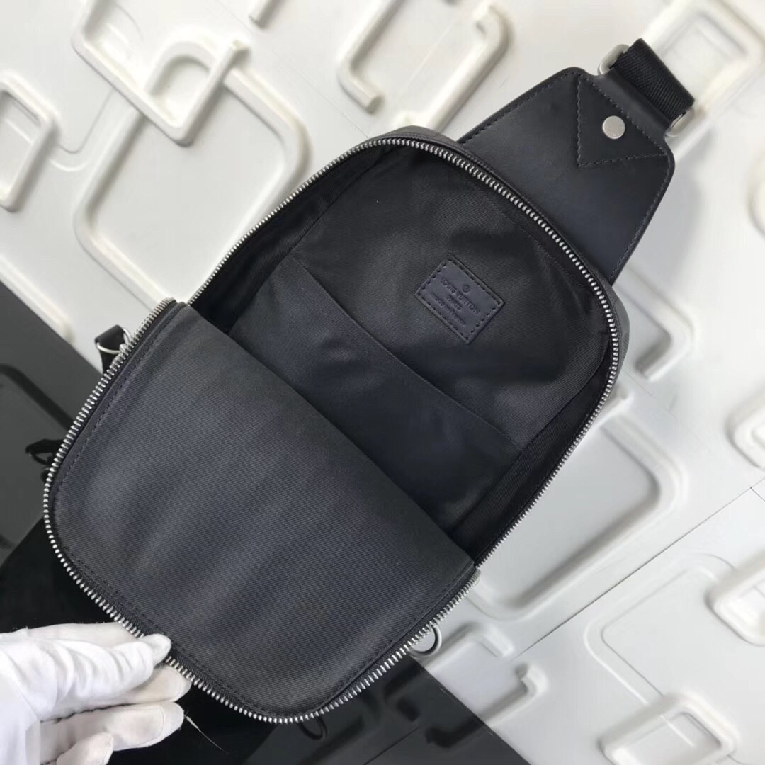 LV AVENUE BAG N41720