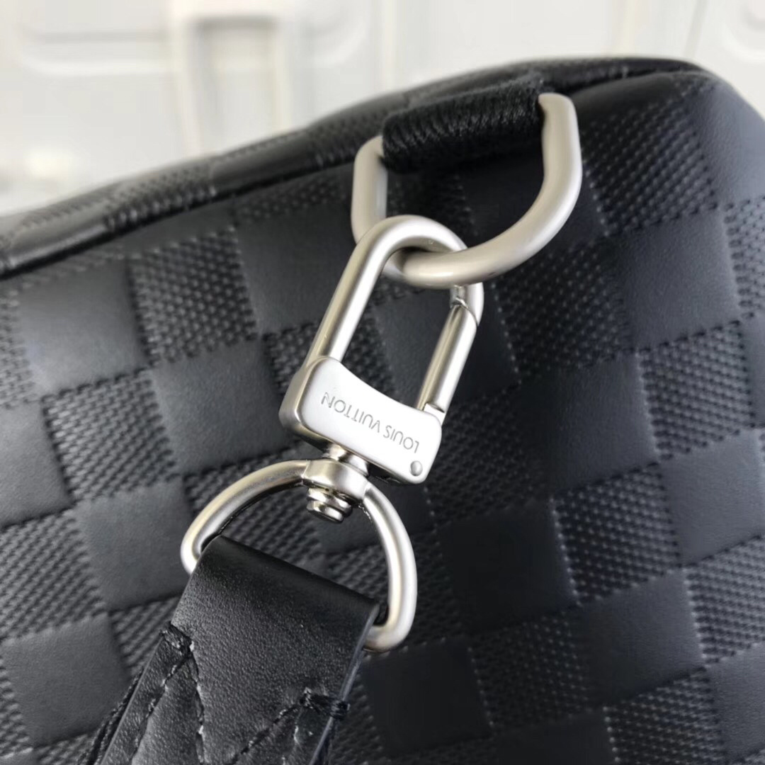 LV AVENUE BAG N41720