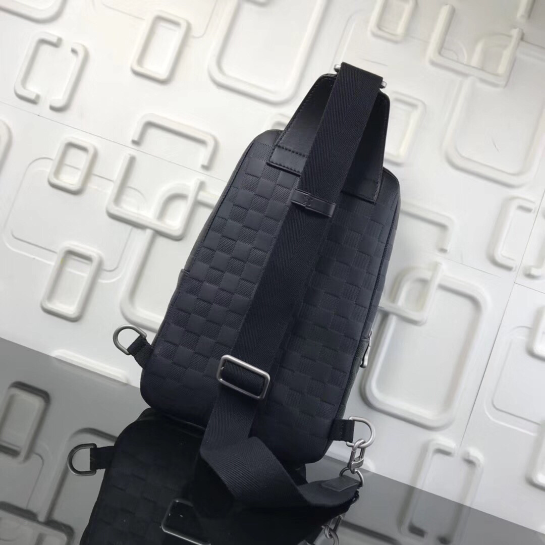 LV AVENUE BAG N41720