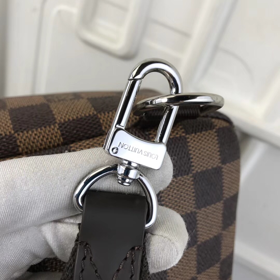 LV AVENUE Sling Bag  N41719