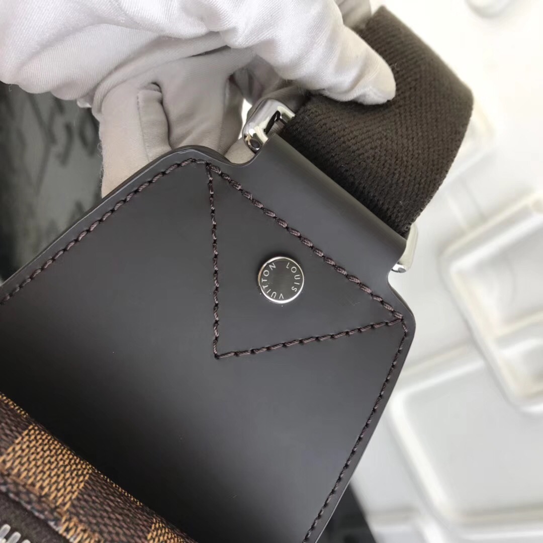 LV AVENUE Sling Bag  N41719