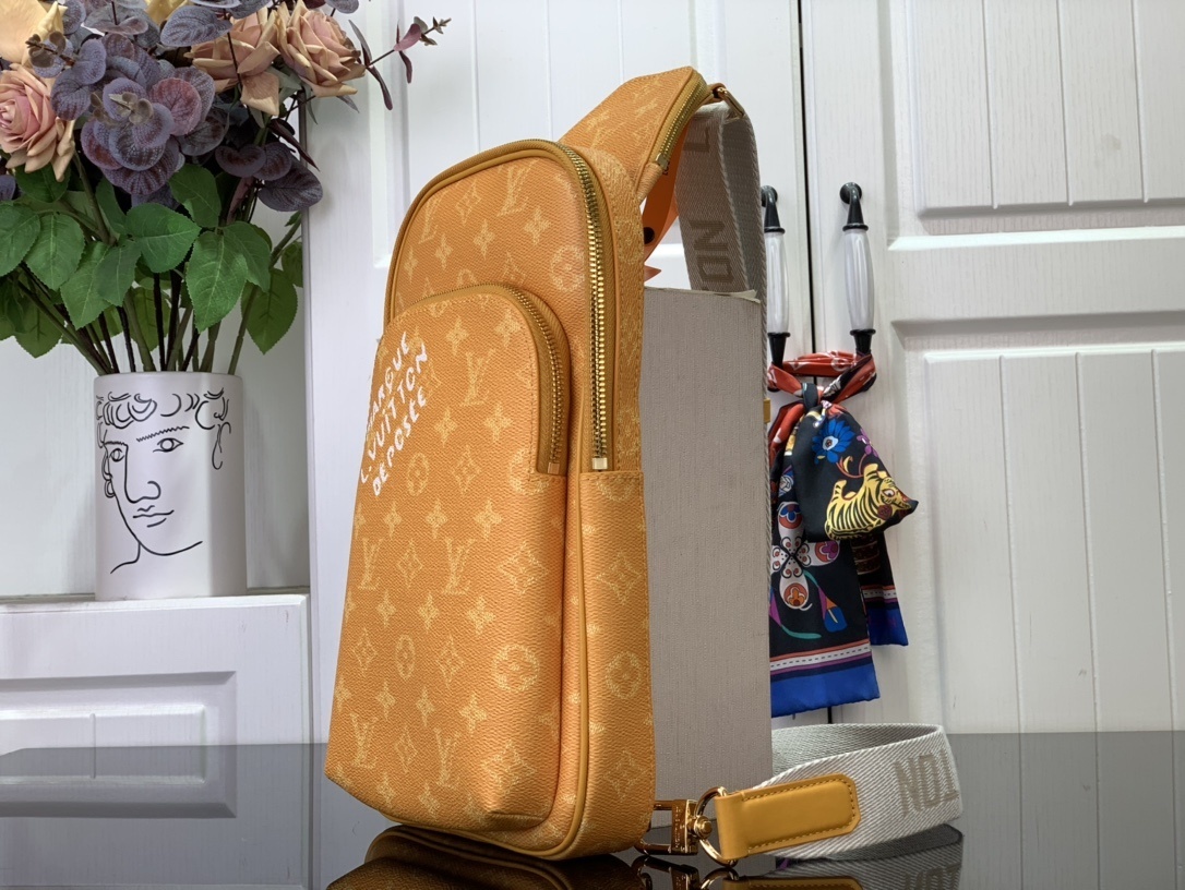 LV Avenue Sling Bag m12869 