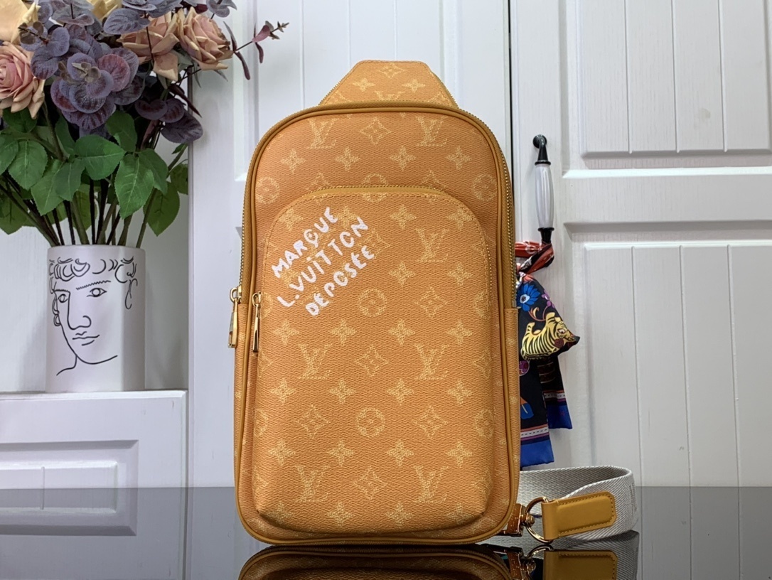 LV Avenue Sling Bag m12869 