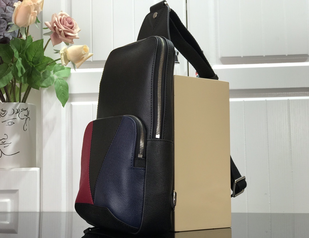 LV AVENUE SLING BAG M40403 