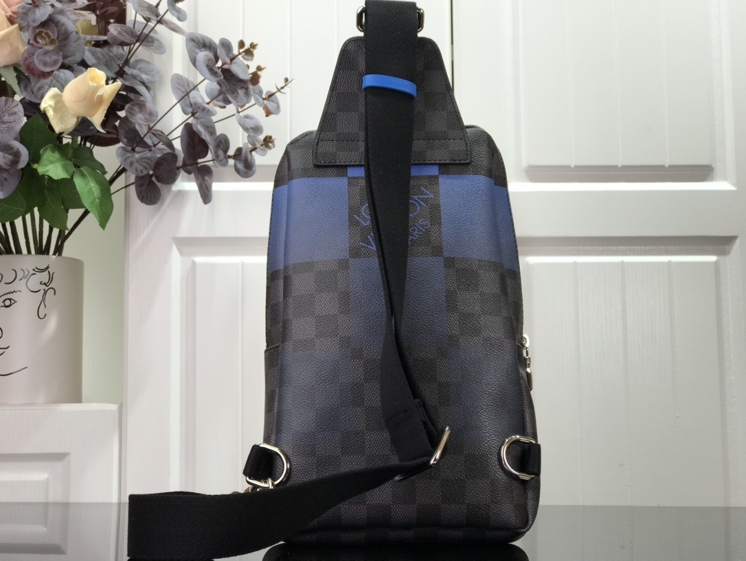 LV AVENUE SLING BAG N40403