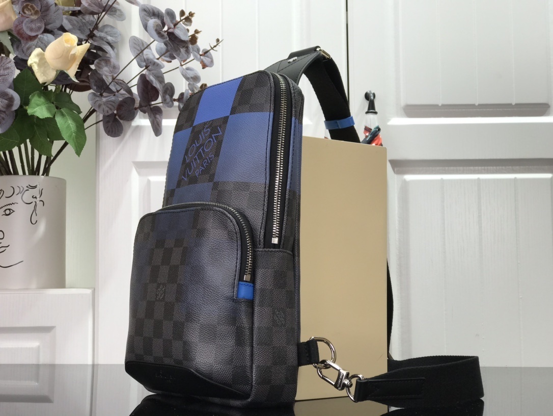 LV AVENUE SLING BAG N40403