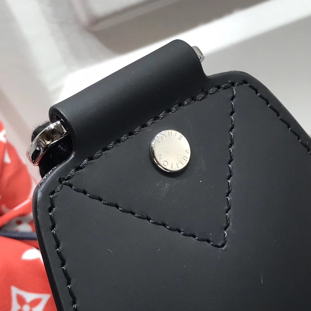 LV AVENUE SLING BAG N41719DT