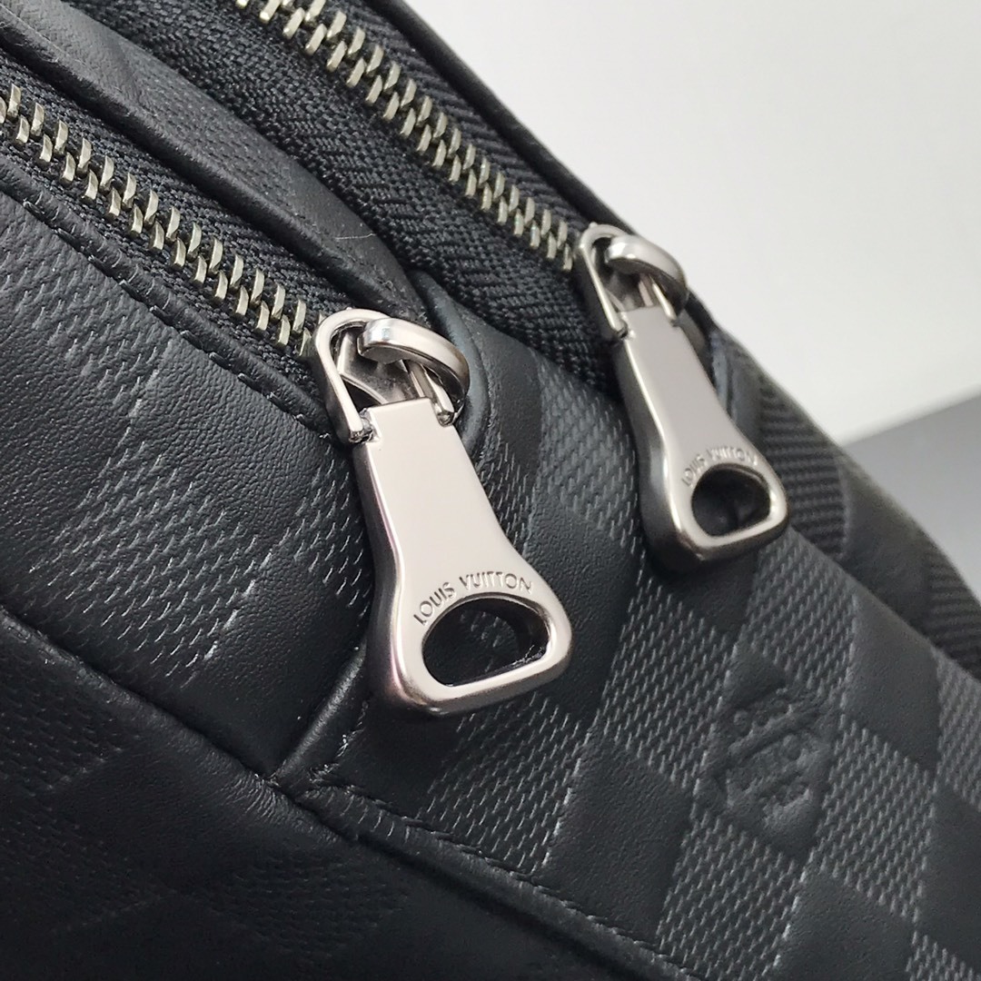 LV AVENUE SLING BAG N41720