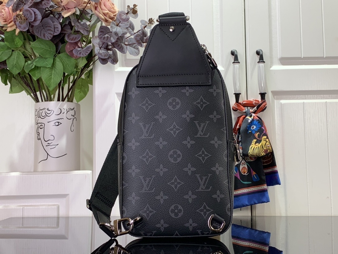 LV Avenue Slingbag PM M47137 