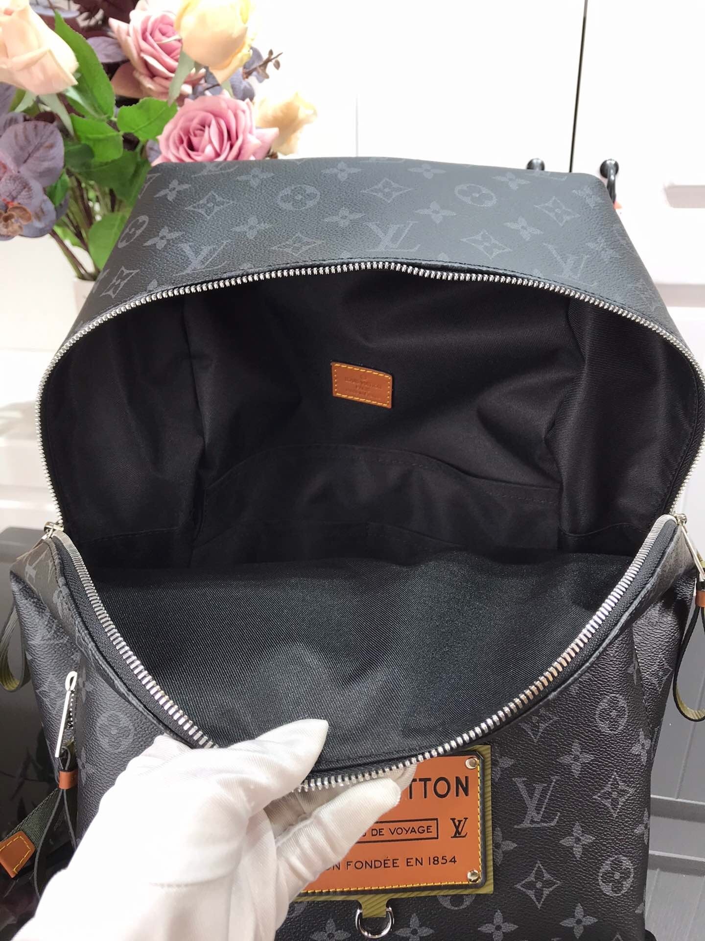 LV BACKPACK M45218