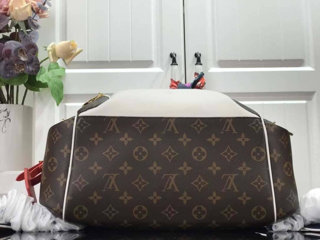 LV BACKPACK M45581