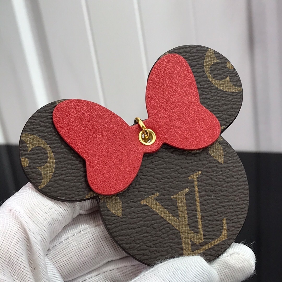 LV BAG CHARM AND KEY HOLDER 111128A