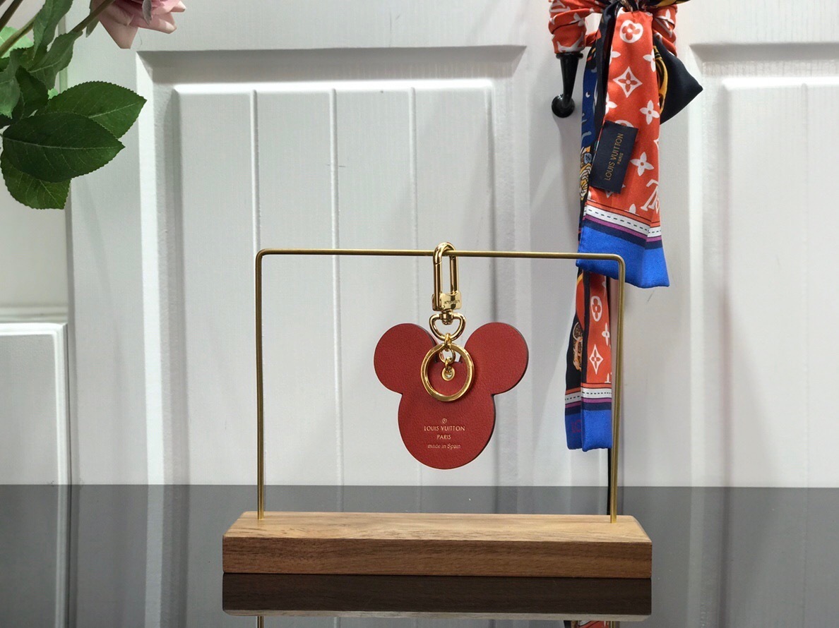 LV BAG CHARM AND KEY HOLDER 111128A