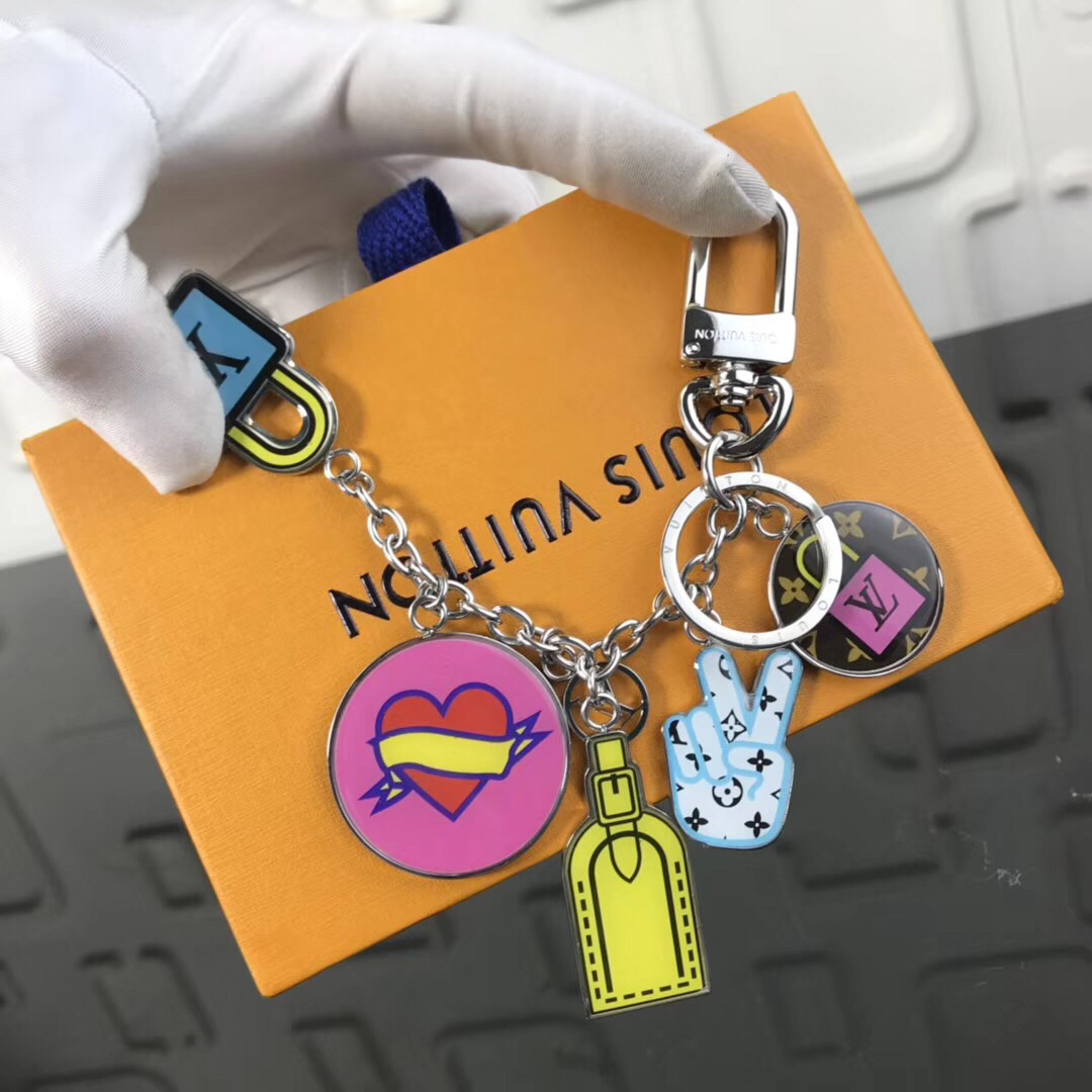 LV BAG CHARM AND KEY HOLDER M63759 