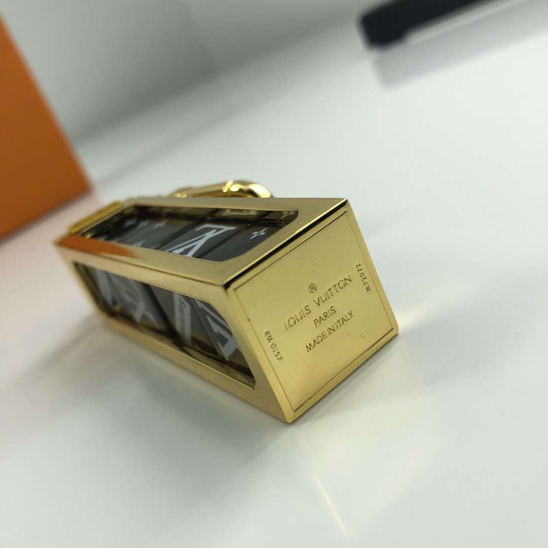 LV BAG CHARMS AND KEY CHAINS MP2072