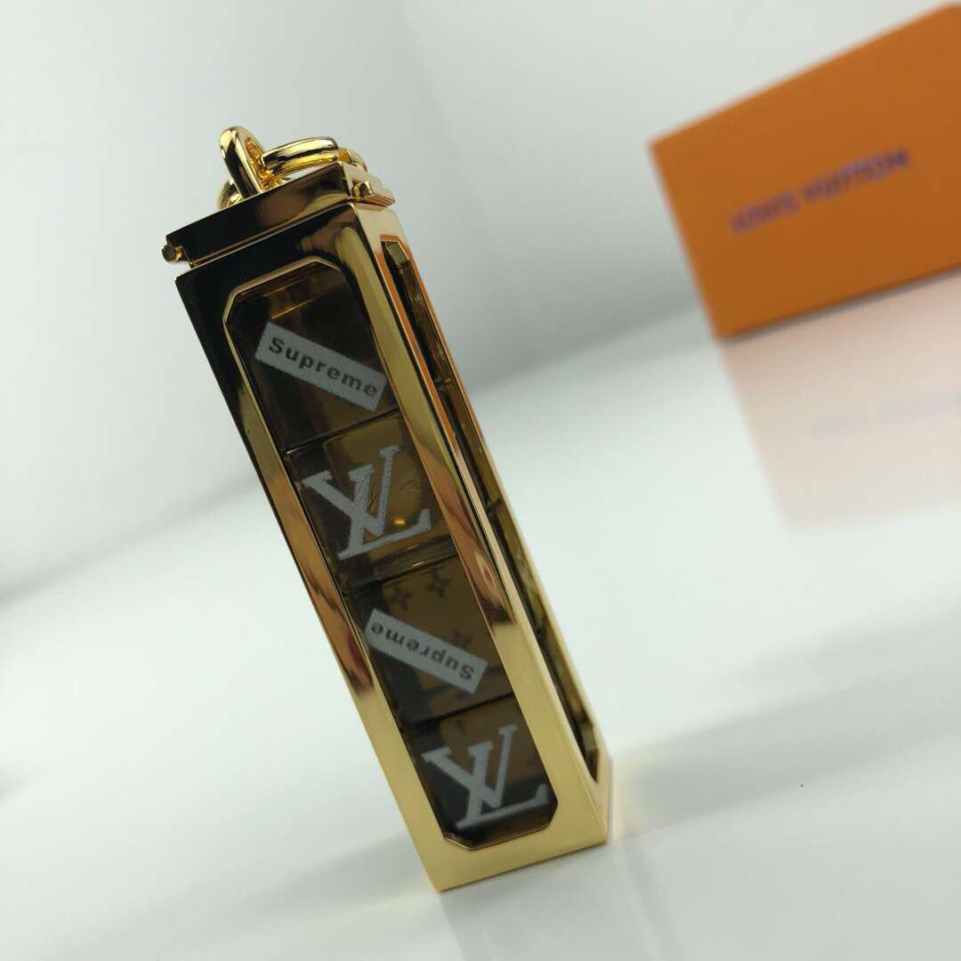 LV BAG CHARMS AND KEY CHAINS MP2072