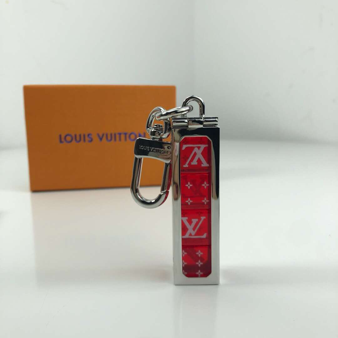 LV BAG CHARMS AND KEY CHAINS MP2072