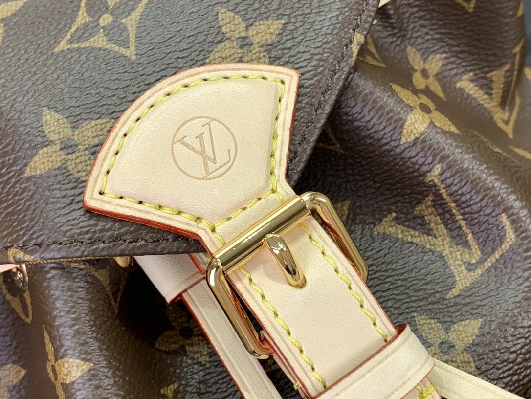 LV Bakcpack m11199 