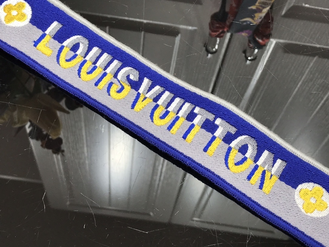 LV BANDOULIERE J02506 