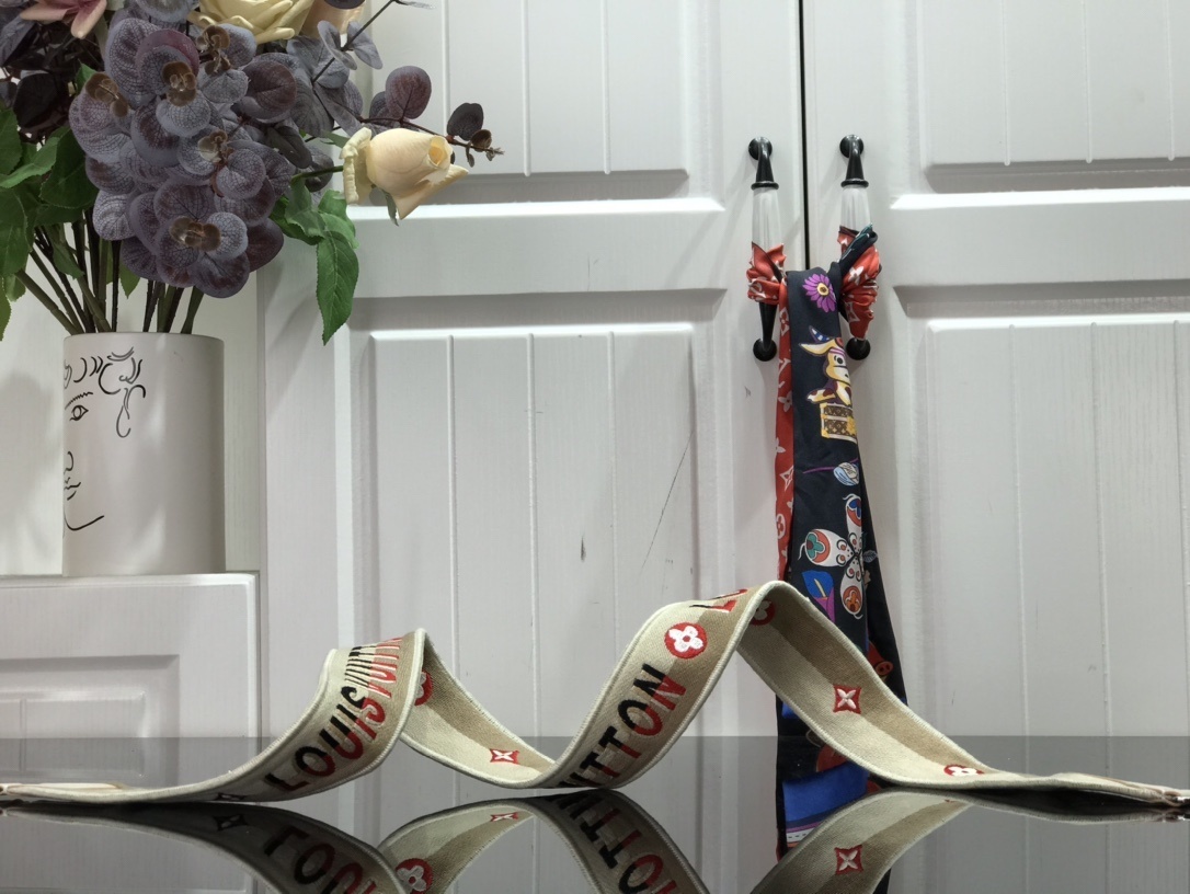 LV BANDOULIERE J02506 