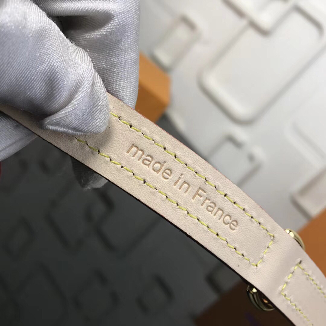 LV BAXTER DOG COLLAR M58072